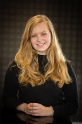 <b>Pastorková Katka DiS.</b><div>klarinet, saxofon,</div><div>zobcová flétna,</div><div>altová flétna</div>